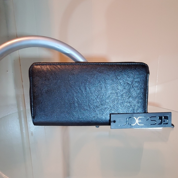 Joe's Wallet - Picture 2 of 5
